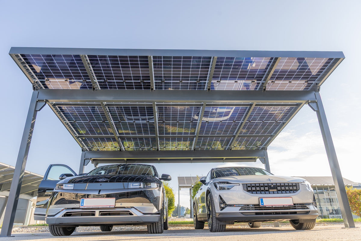 GREENPORT HOME Glas/Glas Solarcarport 1 Stellplatz â 3,78 kWp (9Ă420W), Schneelast bis 2 kN/mÂČ