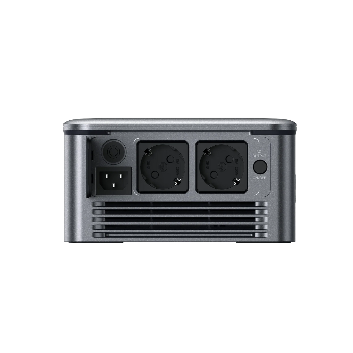 iSolarPro Zendure SuperBase V1500 Steckdosen und Anschlüsse in freigestellter Vorderansicht für Photovoltaik-Systeme