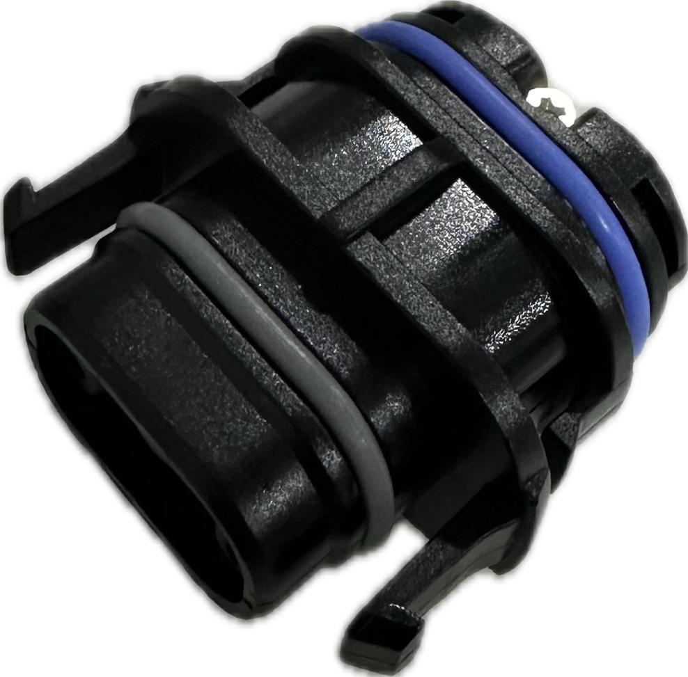 iSolarPro AC Kabel Anschlussstecker Buchse Nahaufnahme Produktansicht für Photovoltaik-Systeme