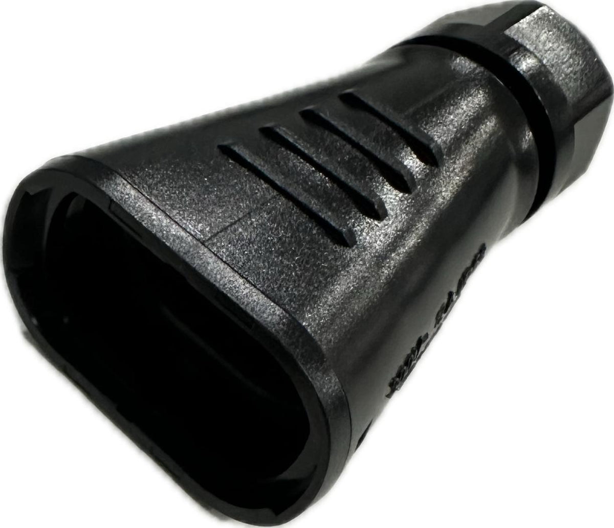 iSolarPro AC Kabel Stecker Kappe Schutzkappe Nahaufnahme Produktansicht für Photovoltaik-Systeme